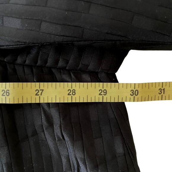 Vtg Women's Black Geometric Quilted Button Front Mid Length Coat - Plus 3X - Picture 4 of 9